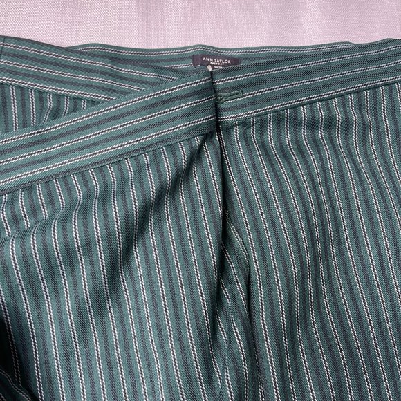 Ann Taylor Factory Green Wrap Skirt - Picture 13 of 14